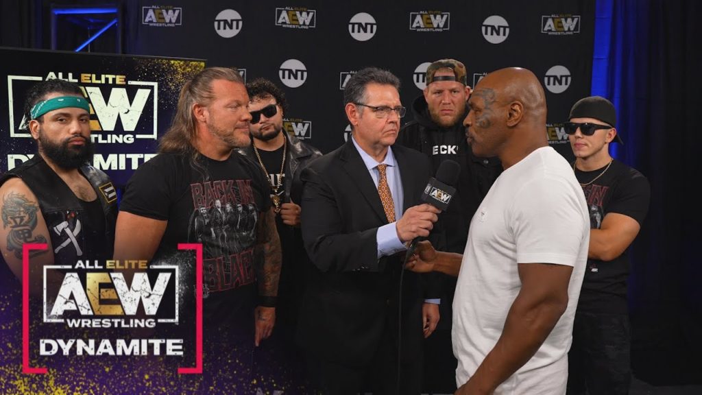 what time does aew wrestling come on