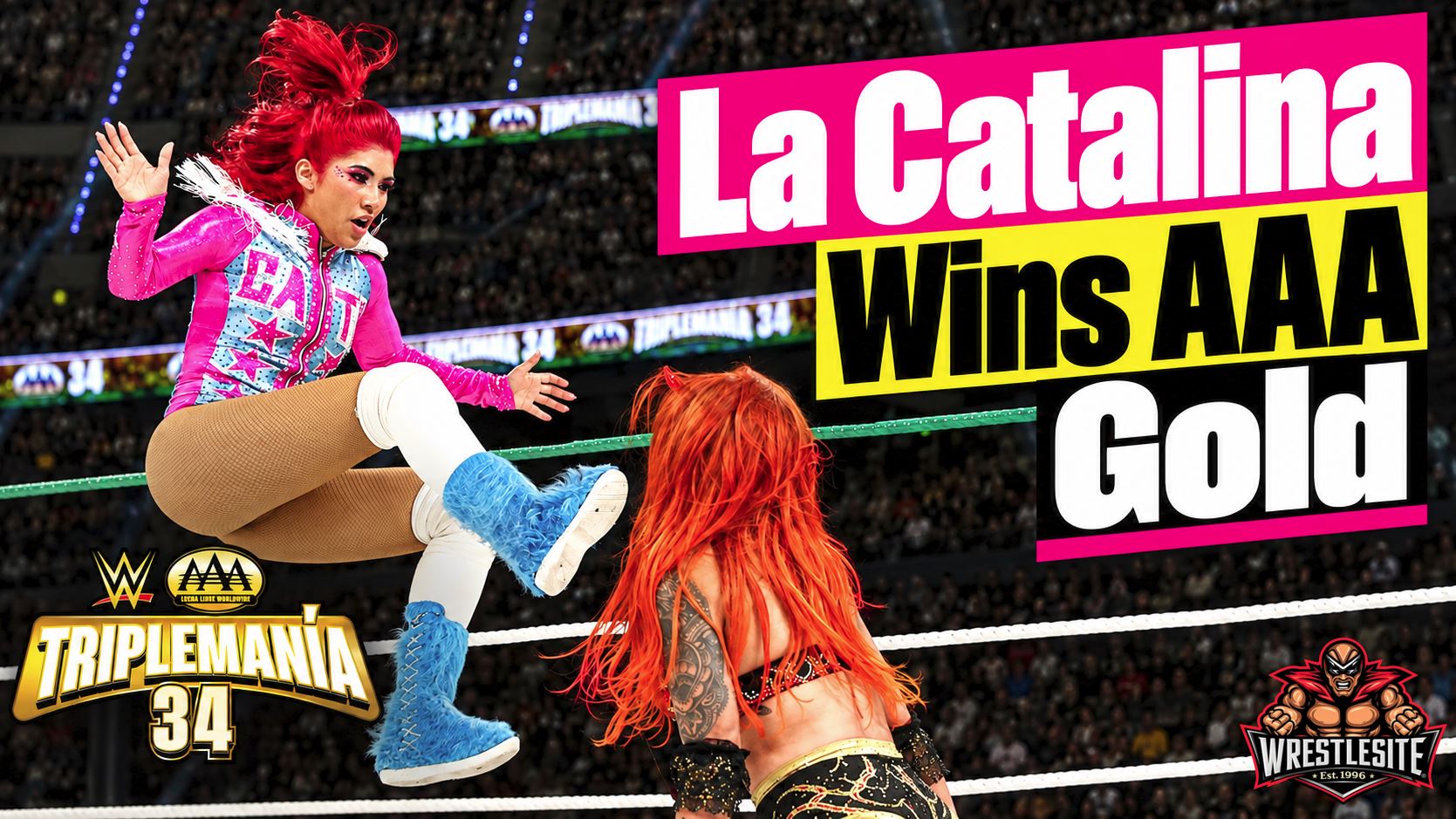 La Catalina celebrates after defeating Flammer to win the AAA Reina de Reinas Championship at TripleManía 34
